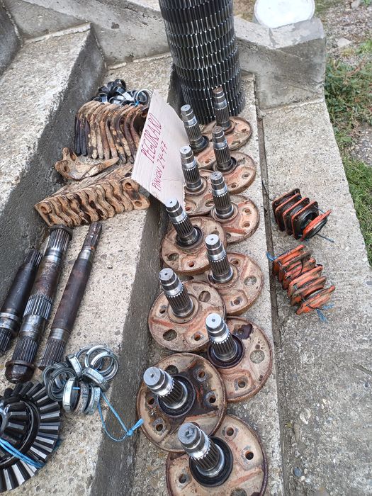 Piese pinion Ax grapă rotativa pegoraro,mora ,/ freza