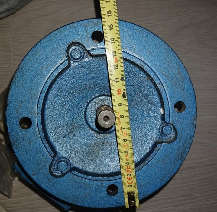 Motor  230V  380 v strung  bormasina  freza