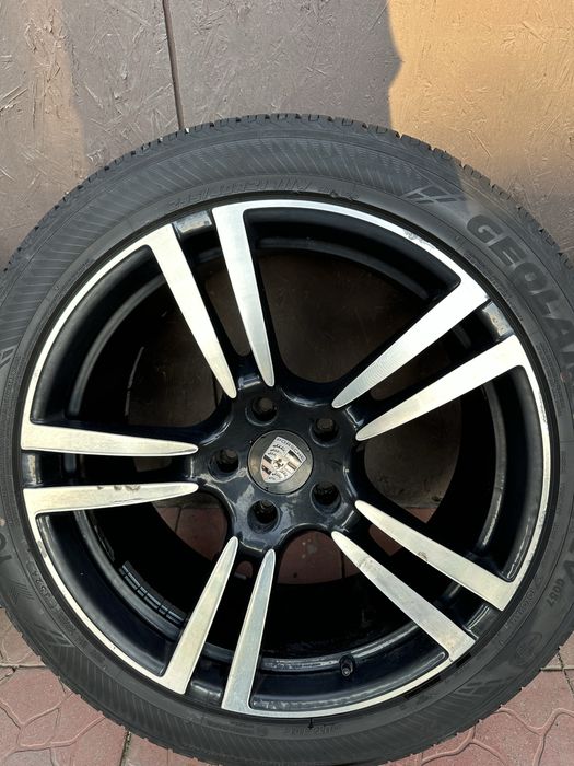 Кованные диски на Porsche Cayenne