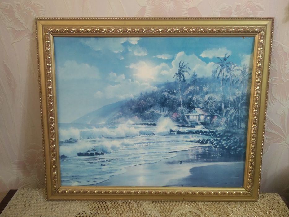 Картина большая, размер 70х60 см.