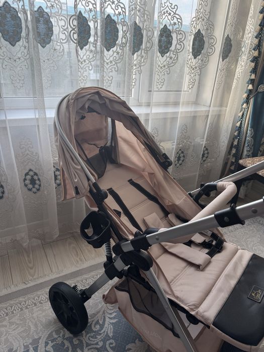 Продам детскую коляску