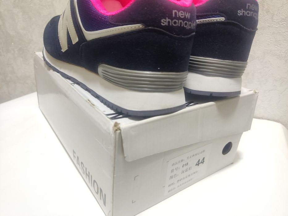 Кроссовки тёмно-синий 44 размер