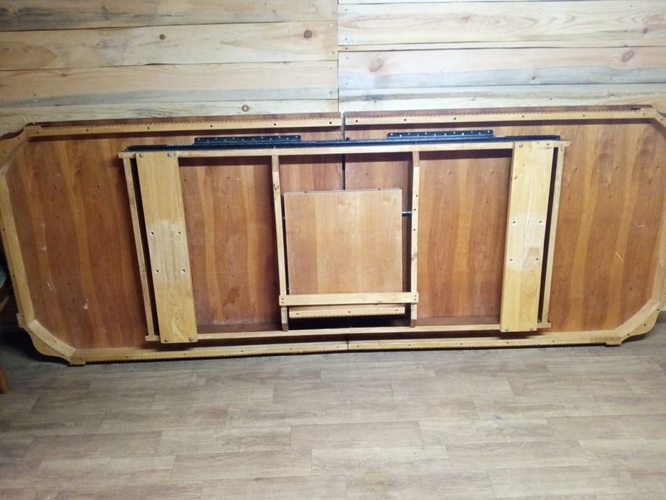 Продам стол из дуба