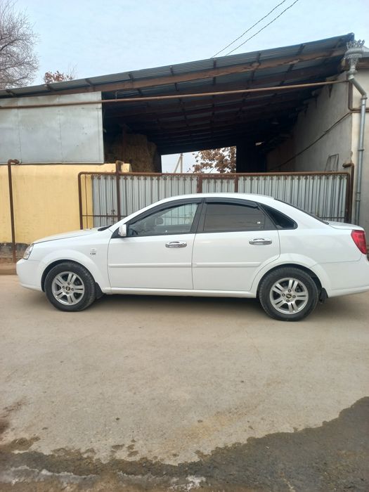 Лассети сотилади