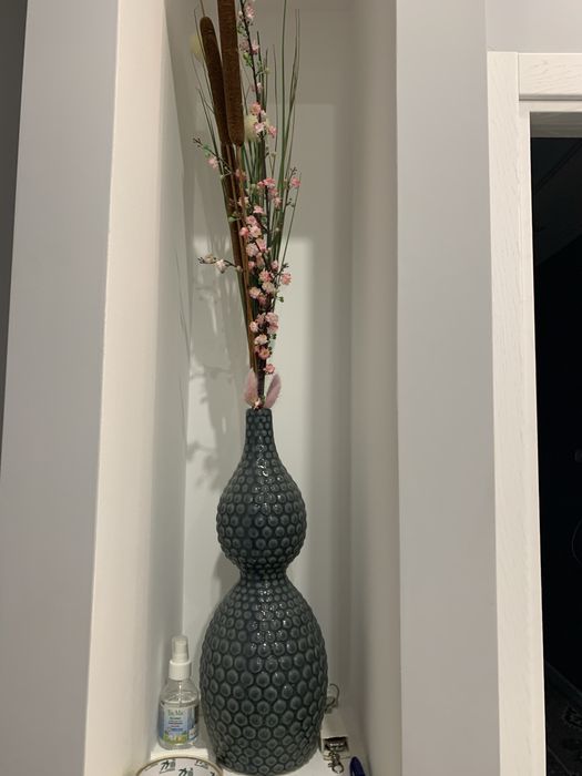 Предметы интерьера, вазы декоративные