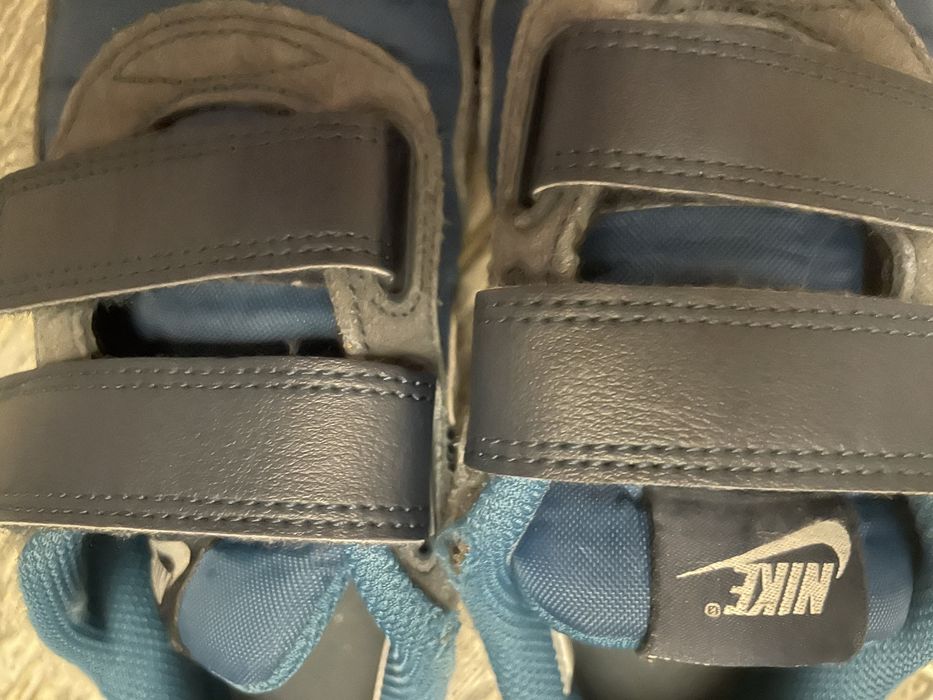 Adidasi nike marime 32