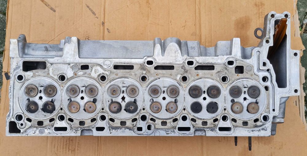 Оборудвана глава с валове за BMW n57d30a, n57d30b, Бмв 730, 530, 740