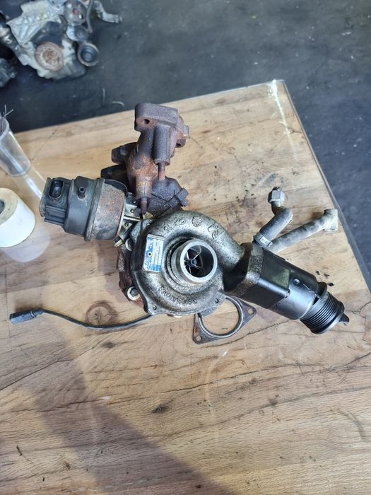 Turbosuflanta Audi A4 B8 2.0 TDI