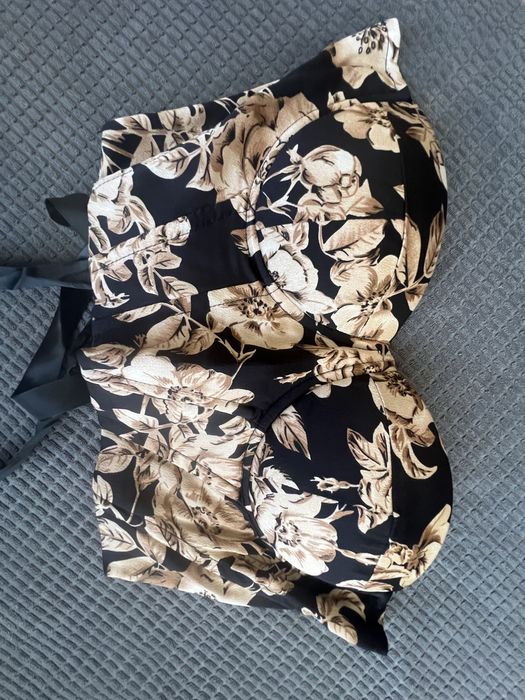 Стилен корсет с връзки