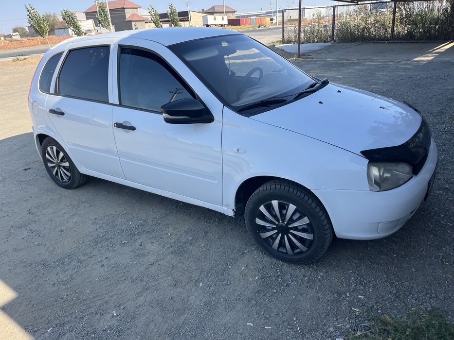 Продам Лада Калину хэтчбег,росс учет кондиц,
