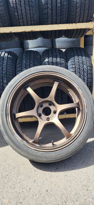 Продам диск комплект 5x114,3 R19