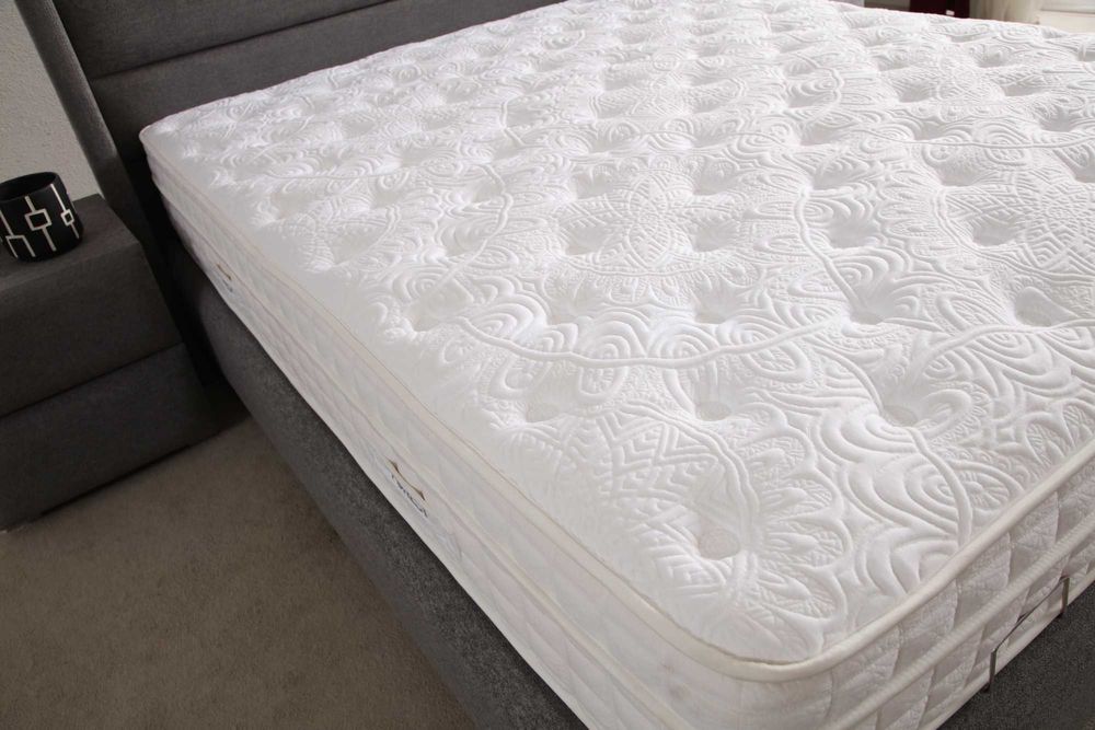 Легло с повдигащ механизъм Aden Hello Home