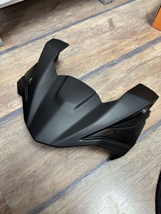 Carcasa far superior kawasaki Z650 2017-2029
