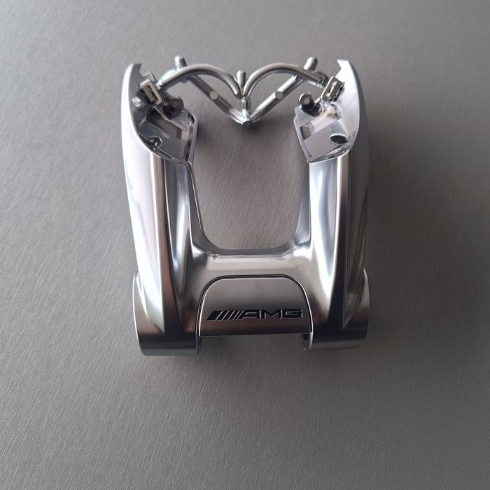 Лайсна за волан AMG за Мercedes C, E, CLA, CLS, S, GLE, GLC, GLS