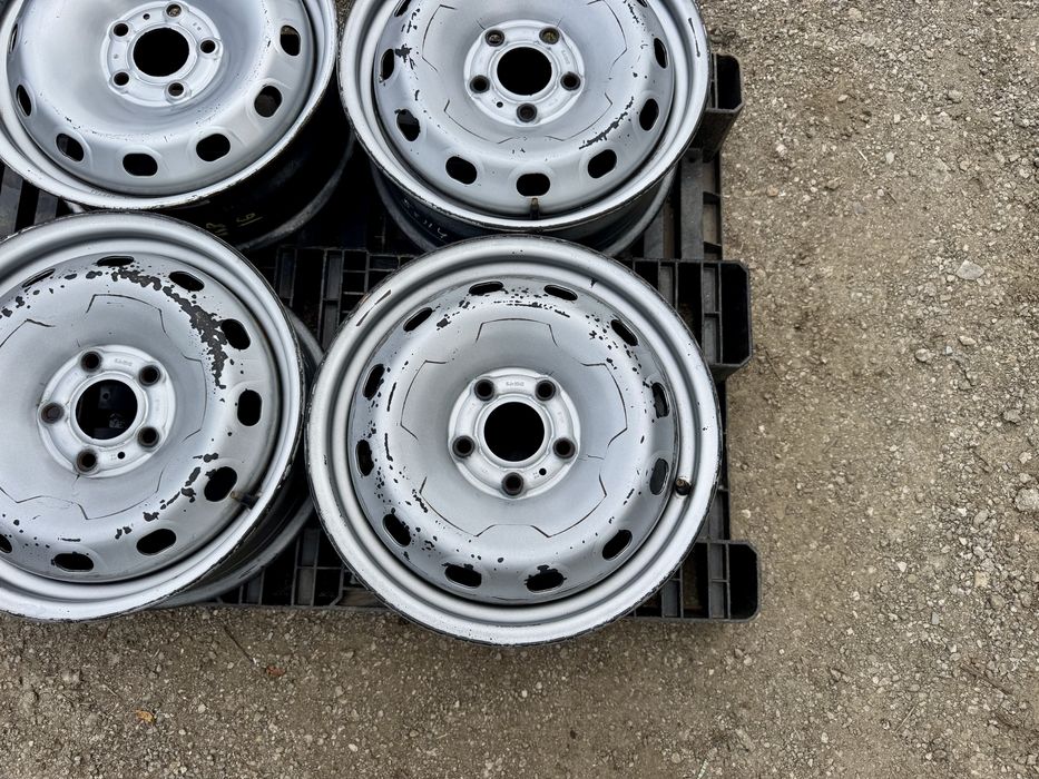 4бр.Оригинални джанти 16" 5x114.3 за Renault Trafic,Opel Vivaro,Duster