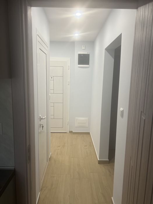 Дава се под наем Четиристаен апартамент в София, Лозенец - 83 кв.м за 765 € - Снимка #4