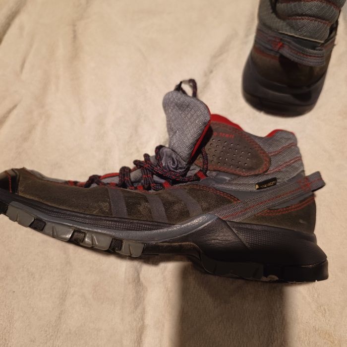 Ghete adidas goretex