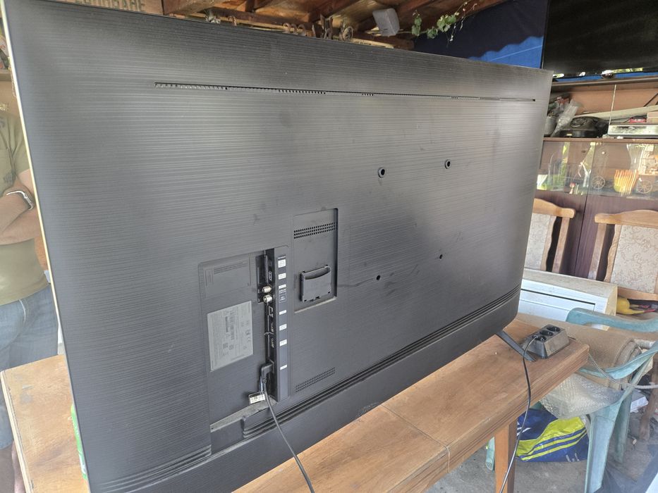 Продавам Samsung  55"