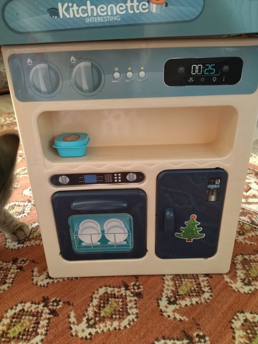 Продаю детскую кухню