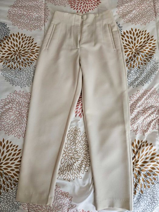 Панталон на Зара, С размер в бежово и синьо, сив на pull&bear размер36