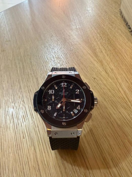 Продам Hublot оригинал