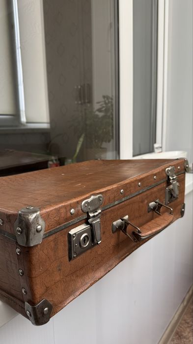 Продам рэтро чемодан