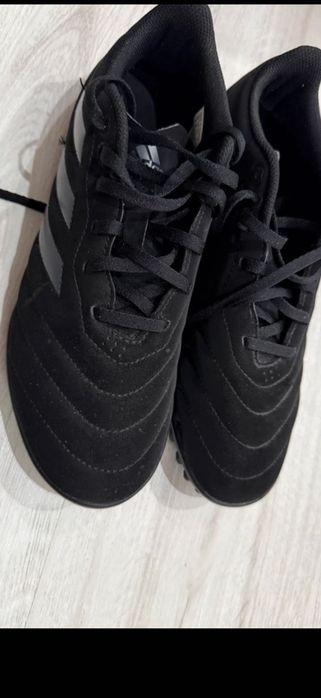 Ghete de fotbal Adidas