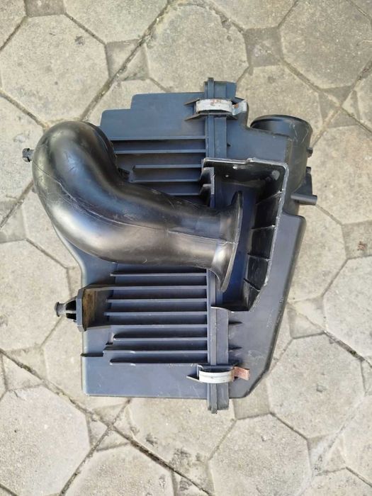 Филтърна кутия Мазда 6