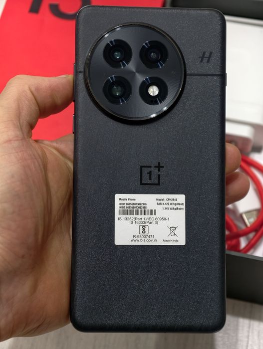 One Plus 13 512 gb Ram 16 5G global