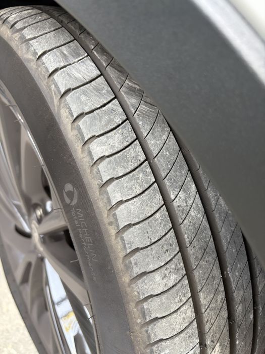 Летни гуми MICHELIN 225 50 19