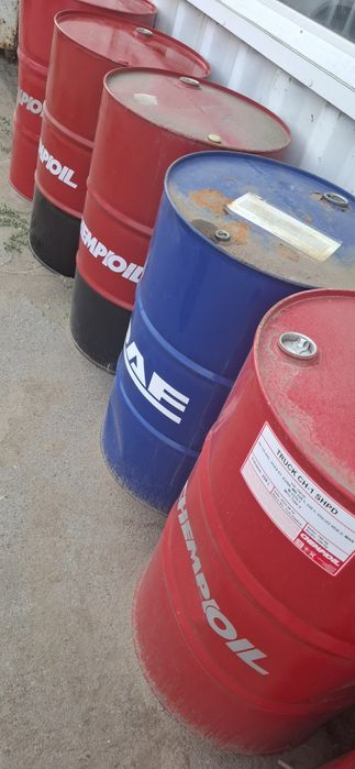 Продам бочки 200 л