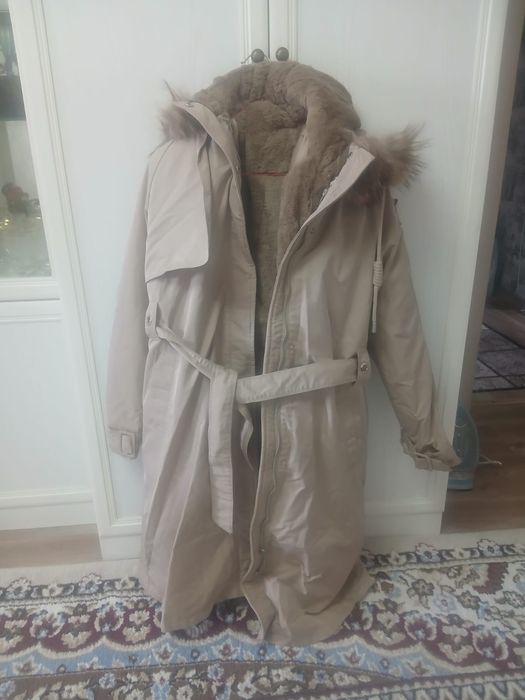 Продам куртку парку.