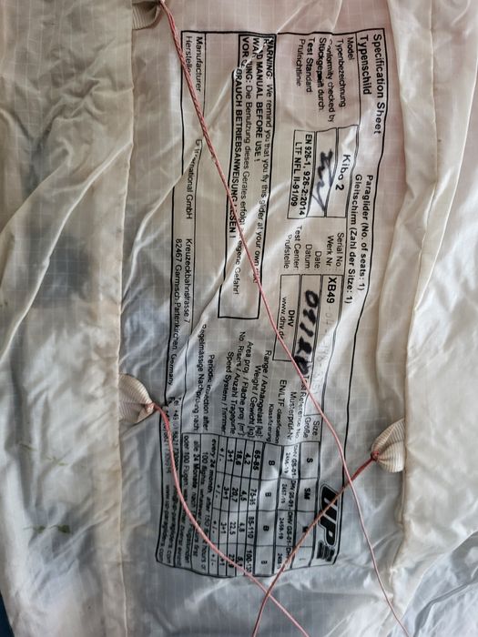 Продавам парапланер UP KIBO 2