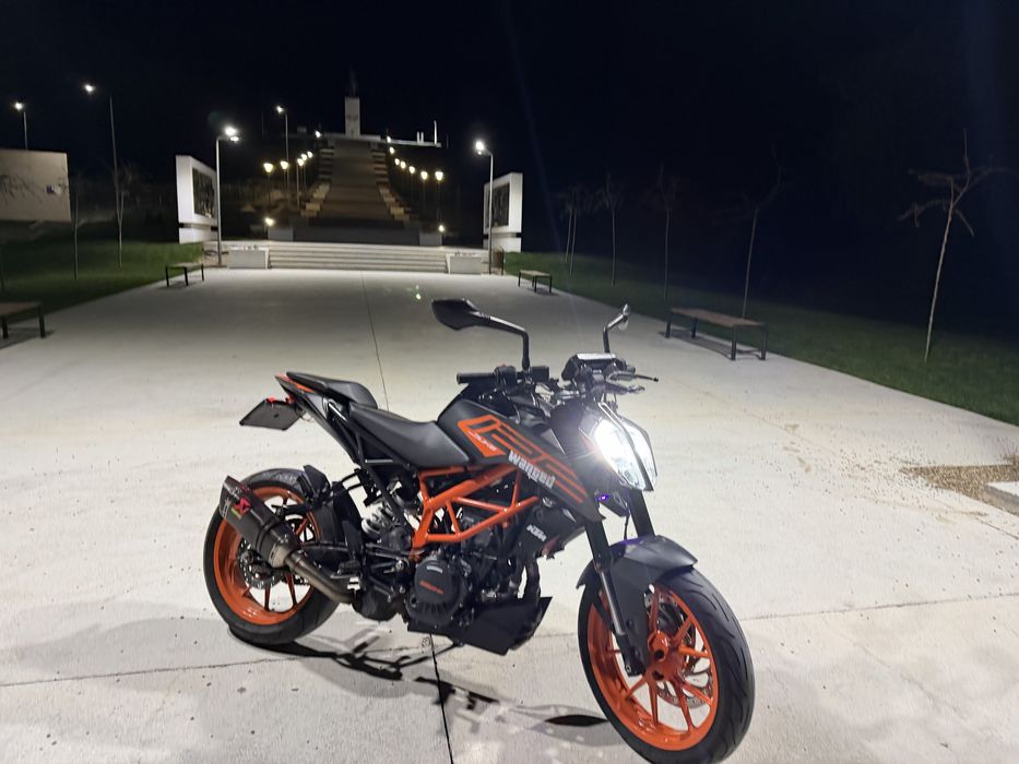 Ktm duke 125