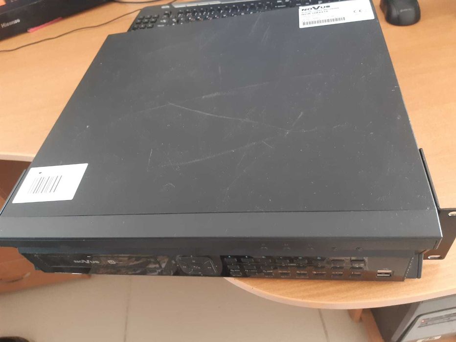 Видеорегистратор Novus NDR-HB4416