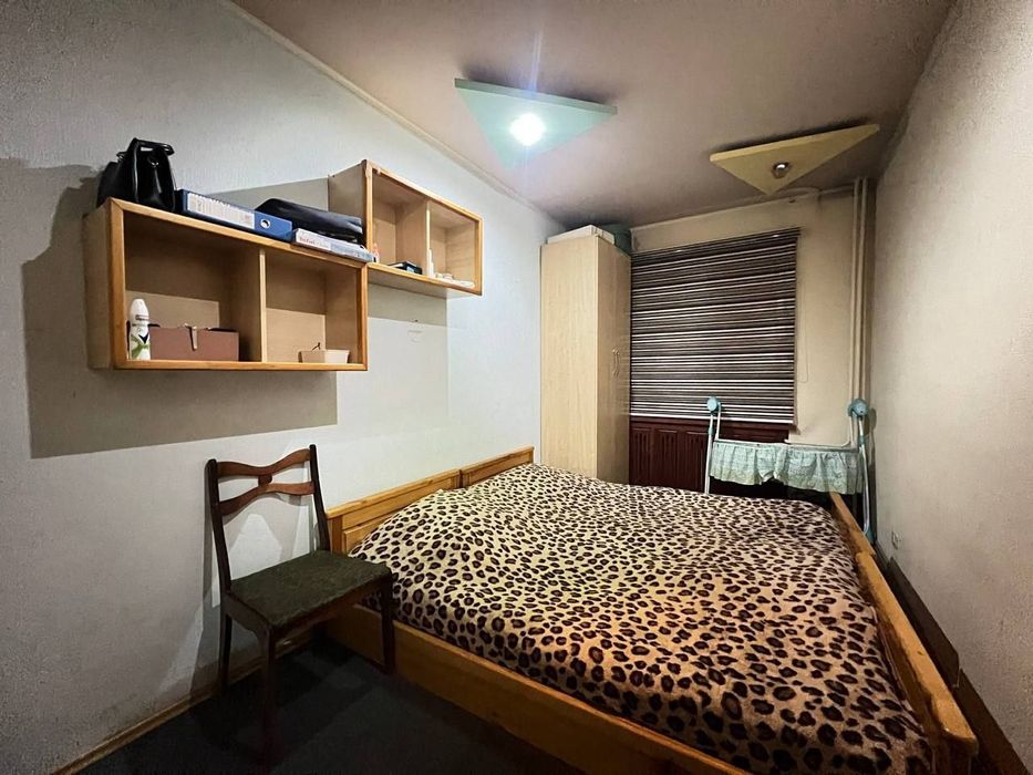 Квартира Юнус Абад 18, 4/1/4, 89м2, можно под офис, 98000у.е.