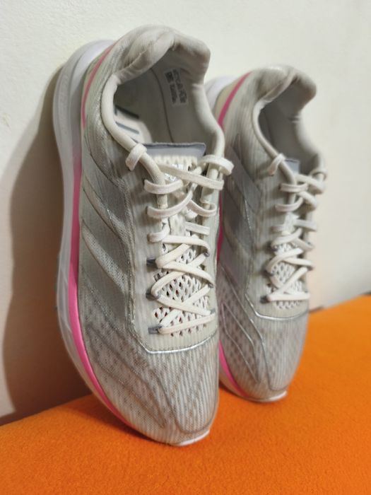 Adidas SL 20 marimea 40,5 (25,5cm). Impecabile