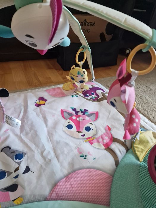 Saltea de activitati pentru bebelusi