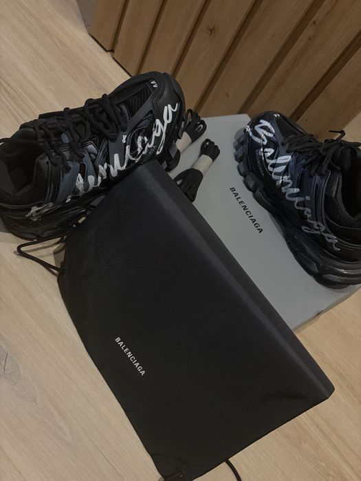 Balenciaga Track