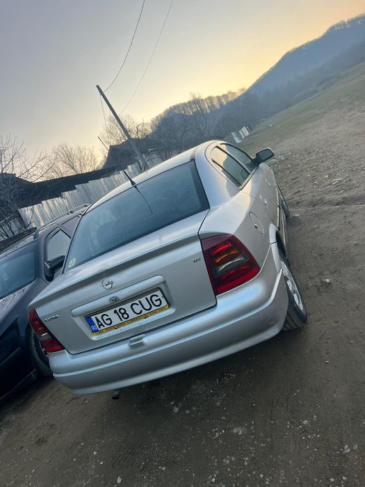 Vând schimb Opel asta g 2003 1.6 16v