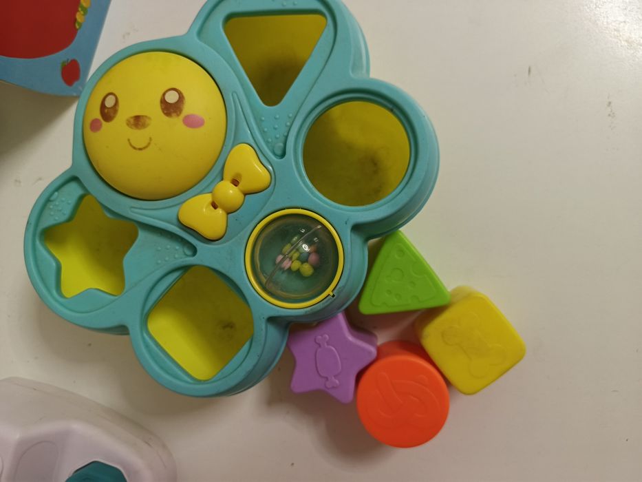 Развивающие игрушки 0+