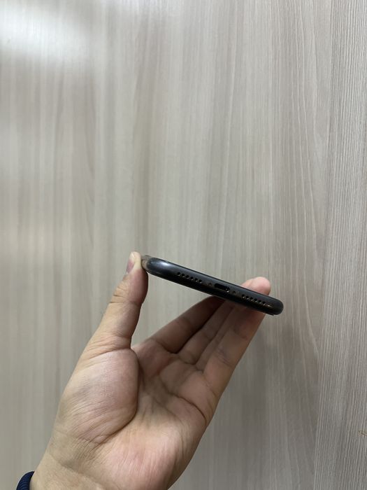 Продам Айфон 11 128ГБ 94%емкость