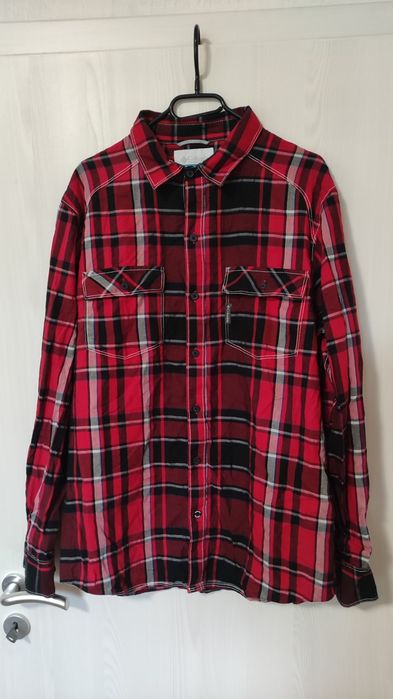 Columbia L size Мъжка риза в отлично състояние
