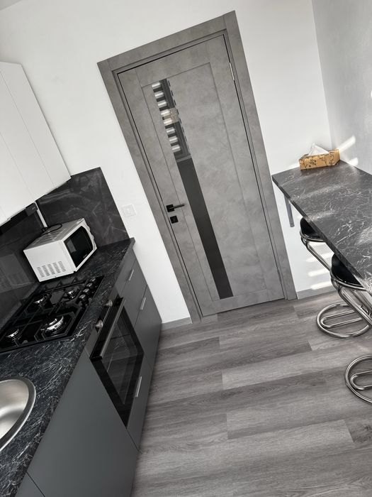Apartament 2 camere | Zona Nicolae Titulescu/ SweetEscape | Recent renovat.  Mobilat si utilat | Etaj 2/4 |