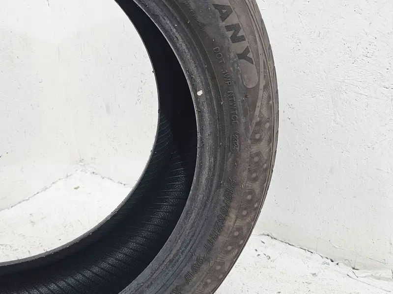 Set 2 anvelope vara Volkswagen Passat CC (358) Facelift [Fabr 2012-201