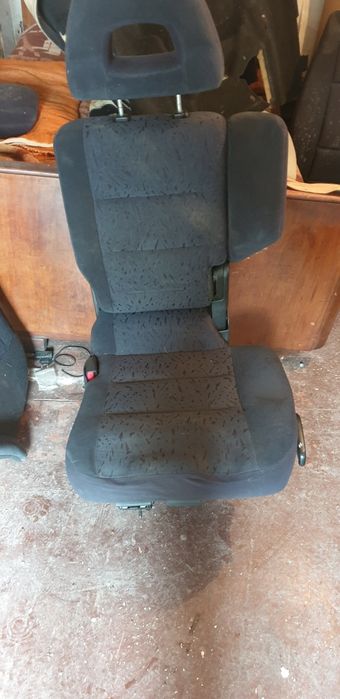 Салон за Мицубиши паджеро 3