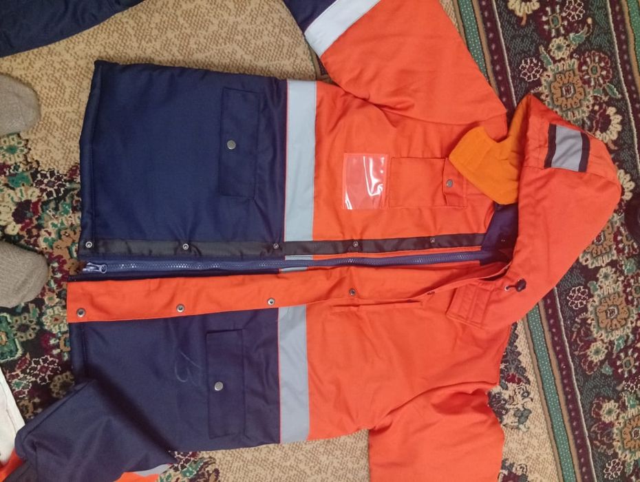 Арнайы киім сатамын