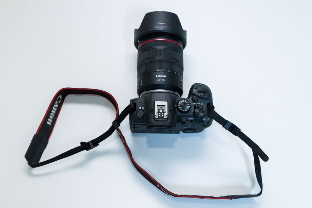 Canon EOS R6 Mark II + Canon RF 24-105 f4 Гаранция от Фотосинтезис! Неразличима от НОВ