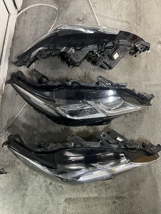 Фары на камри 70