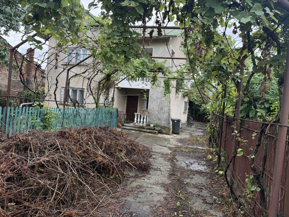 Casa -vila de vanzare -Viforata -Tgv